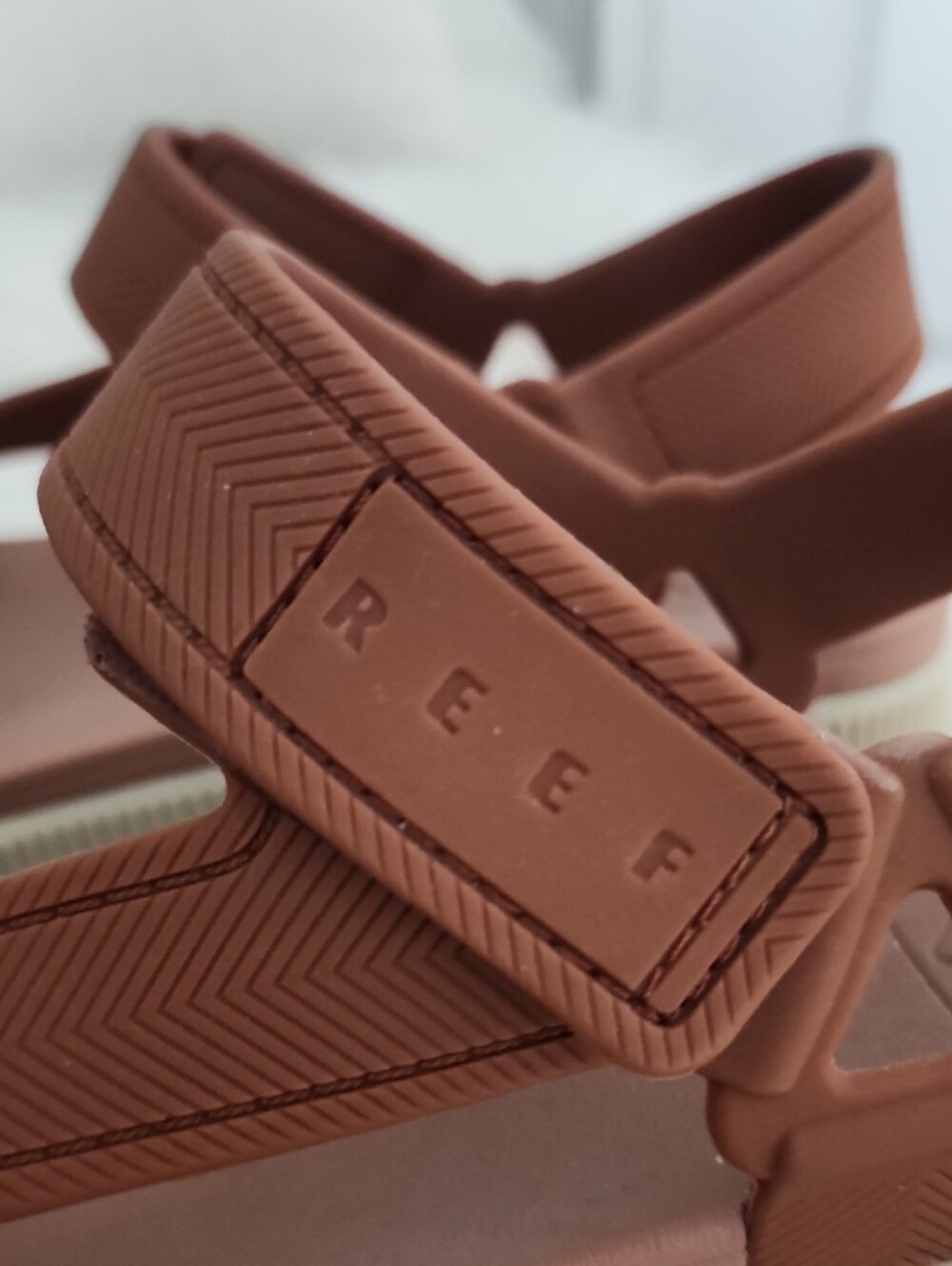 Reef Women's Platform Sandals in Rust Brown with Cream Sole - Picture 3 of 4